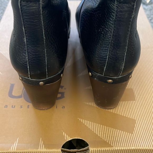 Ugg boots - Picture 7 of 9